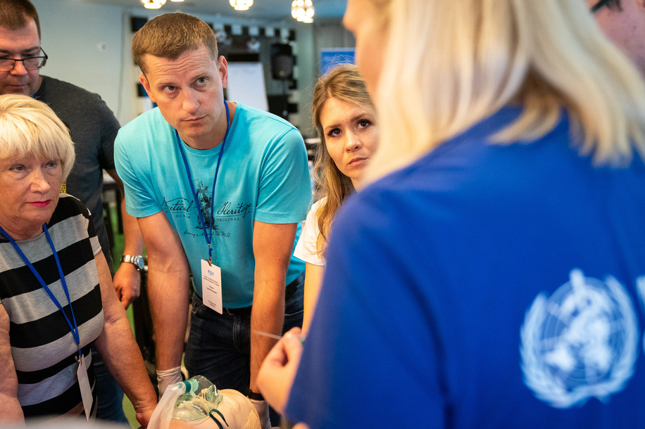 Over 30 general and trauma surgeons, anesthesiologists, and emergency health care professionals learned and practiced new skills in the management of patients with trauma at the Advanced Trauma Care Training (ATCT) held in Mariupol, Donetsk region on 24-26 June 2019. 

Endotracheal intubation is a new skill for trauma surgeon Dr Sergiy Rusanov. “Usually, intubation is performed by an anaesthesiologist. However, today at the training I tried it on a manikin. All the tips on teamwork and the ABCDE protocol are very valuable when you are the first person to examine a trauma patient brought by an ambulance. I have learned a lot!” he says. “In Mariupol, specialized hospitals serve as emergency units and provide urgent medical assistance to patients with trauma,” adds Sergiy.