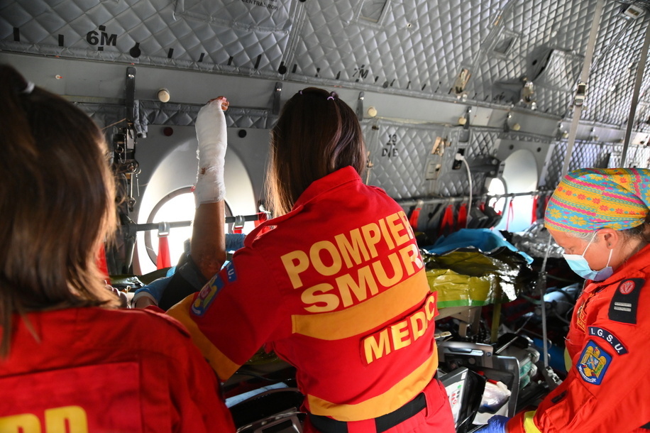 With the support of the European Union, the Romanian and Belgian governments, and with the help of the Belgian B-FAST emergency medical team, three severely injured patients were evacuated from Armenia.  They were air-lifted to specialized burns centres in Belgium by a Romanian Air Force plane staffed by Romanian medics.  