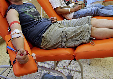 People donating blood for World Blood Donor Day. Hospitals around the country held "open days" during the week of 14 June 2014.


World Blood Donor Day 2014,